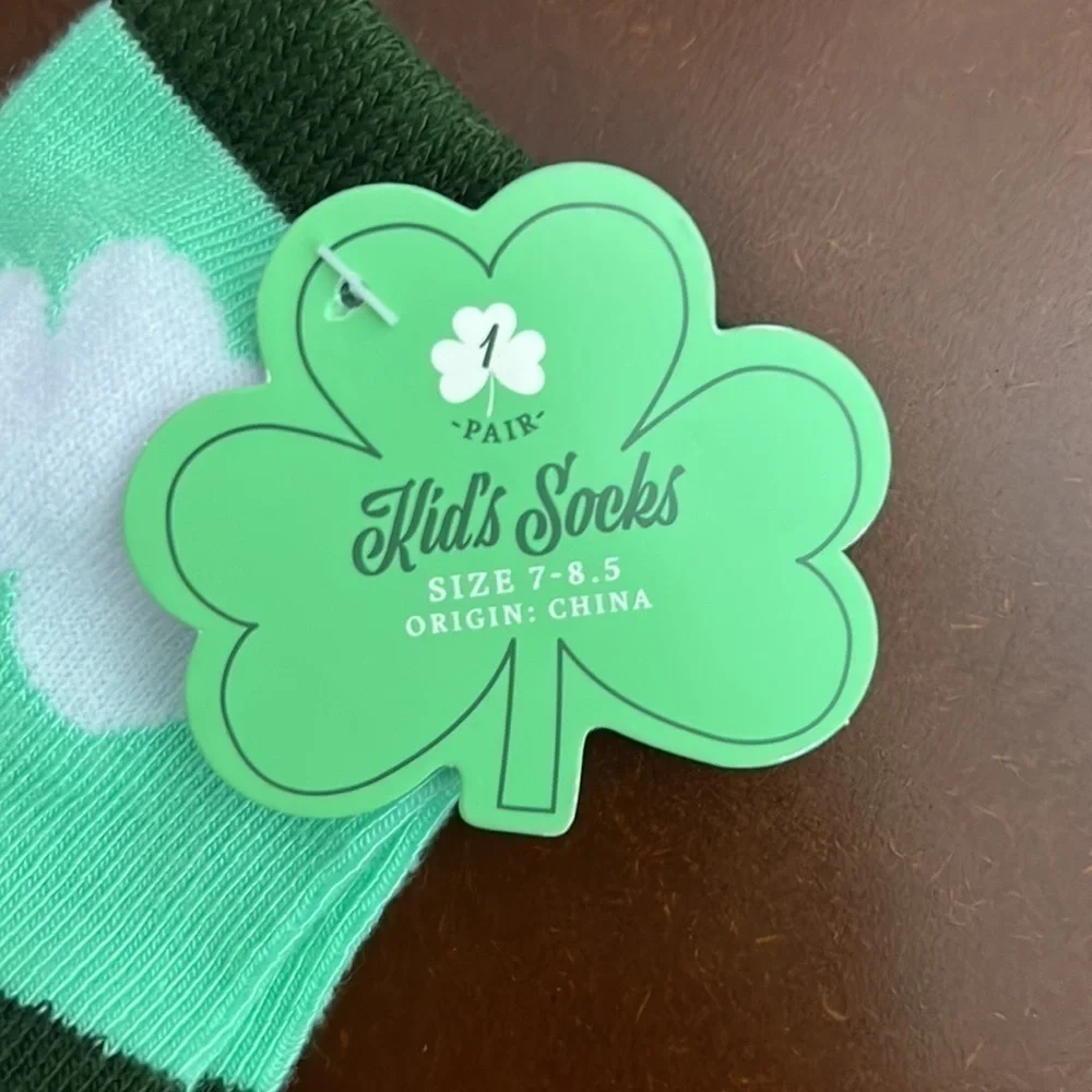 Four Leaf Clover Kids Socks |‎ NWT